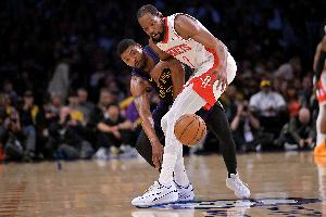 ESPN：杜蘭特G2有14回合被包夾僅出手3次得到2分 全場9失誤