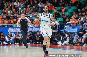 突然發力！青島第三節火力全開轟27-12攻擊波 分差拉開到20+