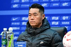 宿茂臻：主場取得平局不是很滿意，中前衛位置未來有可能要補強