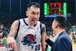 硬！陶漢林昨晚中場退場時放話：贏不了我今天退役