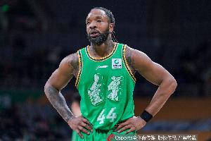 媒體人：遼寧能夠打進前12算是爆冷 下賽季需要挑選更好的外援