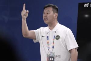 0-4蓉城后，浙江副總痛批更衣室：你看看人家的外援，跑1萬多米！