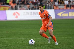 依木蘭：感謝教練組對我的信任，本賽季首秀還算行需全方面提升