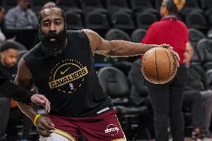 哈登：我不看電視 也不刷任何東西 每天醒來就只打籃球