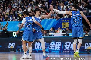 京粵生死戰！“北京男籃vs廣東男籃”登上熱搜 暫列第9位