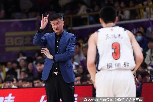 媒體人：廣東第3節打了8分鐘日本隊的戰術 上線極限拉扯空間&空切