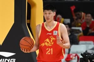 直播吧：胡金秋韌帶并無大礙 表示傷病不會影響下場比賽