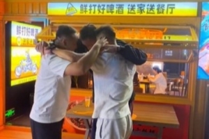 高詩巖曬與陶漢林&文雁行的合拍視頻：世事皆有回甘 一起繼續戰斗