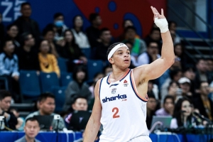 齊發力！古德溫&洛夫頓合計27中14砍下33分6板6助2斷