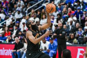 哈登：我們的進攻依賴于防守 從比賽開始到結束防守都是重中之重