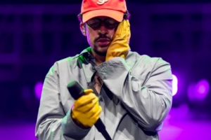 西媒：巴薩所有球員都申請了波多黎各歌星Bad bunny的演唱會門票