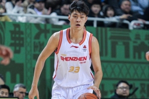 媒體人：深圳傷兵滿營客場和廣廈拼到這程度很不錯 系列賽未結束
