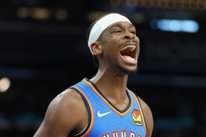波什：恭喜亞歷山大蟬聯MVP！他證明了努力就會有回報！