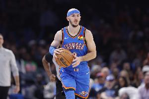 卡魯索替補單場砍下30分2斷2帽 NBA季后賽歷史首人