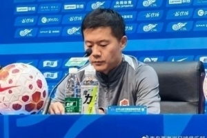 記者：西海岸過往從未擊敗過國安，黃博文首次帶隊迎戰舊主