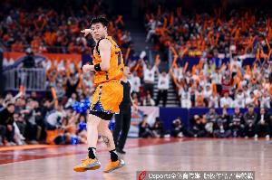 媒體人：張鎮麟盡最大努力隱藏弱點放大優點 打出了高效率的表現