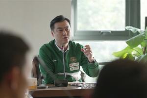 遭禁足5年！記者：焦鳳波深夜在朋友圈發(fā)了蘇軾的《定風(fēng)波》