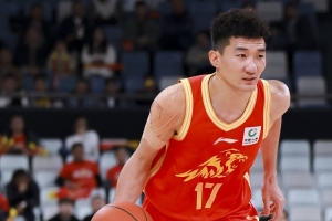 媒體人:孫銘徽帶傷作戰(zhàn)的斗志點燃全隊 讓大家下決心客場結(jié)束戰(zhàn)斗