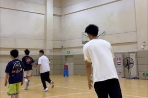 李梦现身耐高总决赛！相关视频